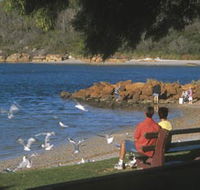 Emu Point - Attractions