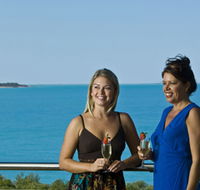 Roebuck Bay - Attractions