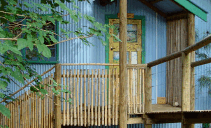 Blue Poles Gallery - Attractions