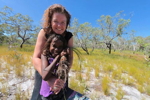 Gay-Wu Woman's 5 Day Yolngu Homeland Tour - Attractions 1