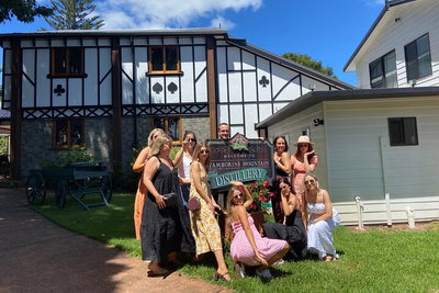 Mt Tamborine ScenicRim Deluxe Wine Tasting and Sightseeeing Tour