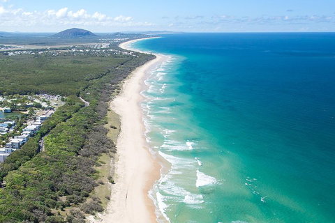 Deluxe Seaplane Tour Noosa To Glasshouse Adventure For 2 With Photobook - Attractions 2