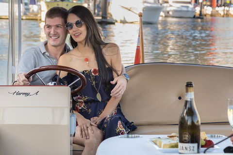 2-Hour Self-Drive Boat Hire On The Yarra River - Attractions 5