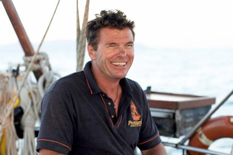 Whitehaven Beach Sailing And Snorkeling Cruise - Attractions 2