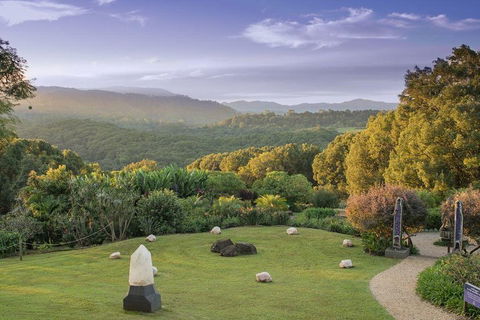 Byron Bay And Beyond Tour Including Cape Bryon Lighthouse Crystal Castle And Bangalow - Attractions 5