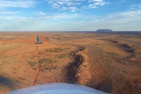 Scenic Flight: Uluru Rock Blast - Attractions 4
