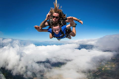 Reef And Rainforest Tandem Sky Dive In Cairns - Attractions 0