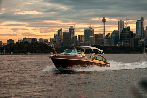 Private Sunset Cruise On Sydney Harbour For Up To Six Guests - Attractions 4