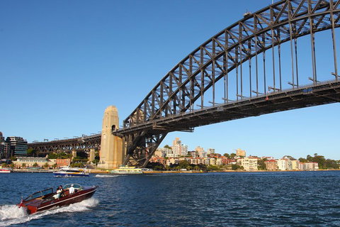 Private Icons And Highlights Cruise Of Sydney Harbour - See Attractions 1