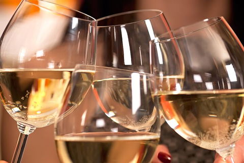 Yarra Valley Wine Tour Inc Lunch With A Glass Of Wine, Tastings And Chocolate - Attractions 5