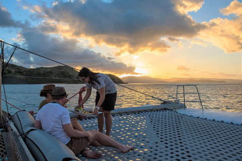 Sunset Sail In The Whitsundays - Attractions 2