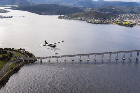 30-Minute Hobart Scenic Flight - Attractions 0