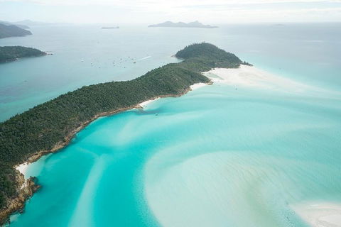Whitehaven Beach And Hill Inlet Lookout Full-Day Snorkeling Cruise By High-Speed Catamaran - Attractions 1