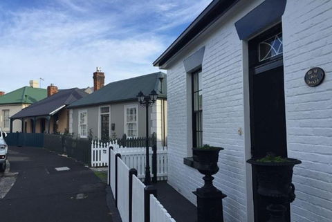 Walking Tour: Highlight Of Battery Point - Attractions 2
