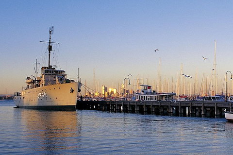 Melbourne City And Williamstown Ferry Cruise - Attractions 4