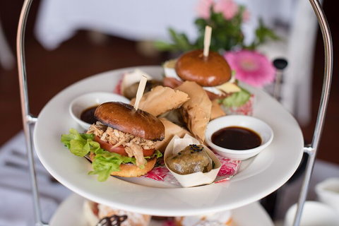 Sunshine Coast Signature High Tea And Wine Experience (Min 6 Adults) - Attractions 0