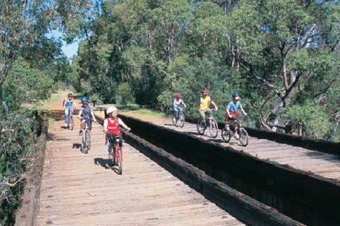 Perth Hills - Wildlife, Art & Gastronomy - Attractions 2