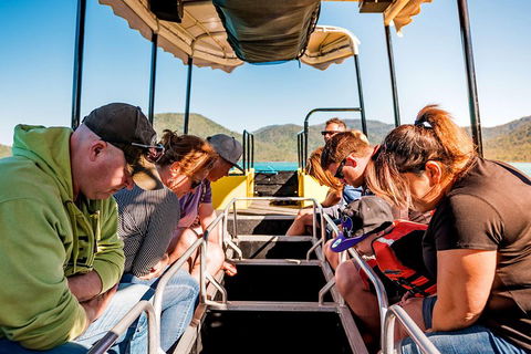 Airlie Beach Glass Bottom Boat Tour - Attractions 0