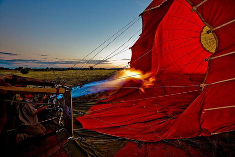 Early Morning Ballooning In Alice Springs - Attractions 0